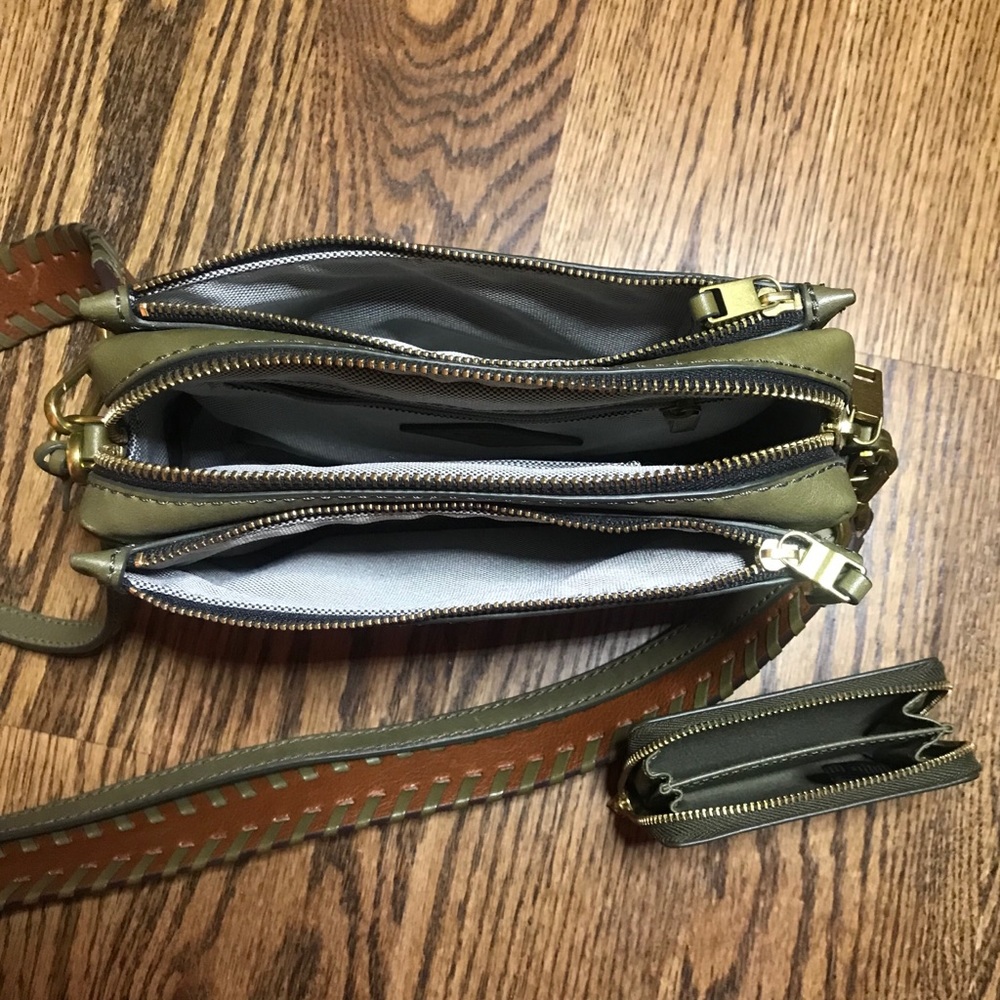 Fossil Purse And Wallet - image 7